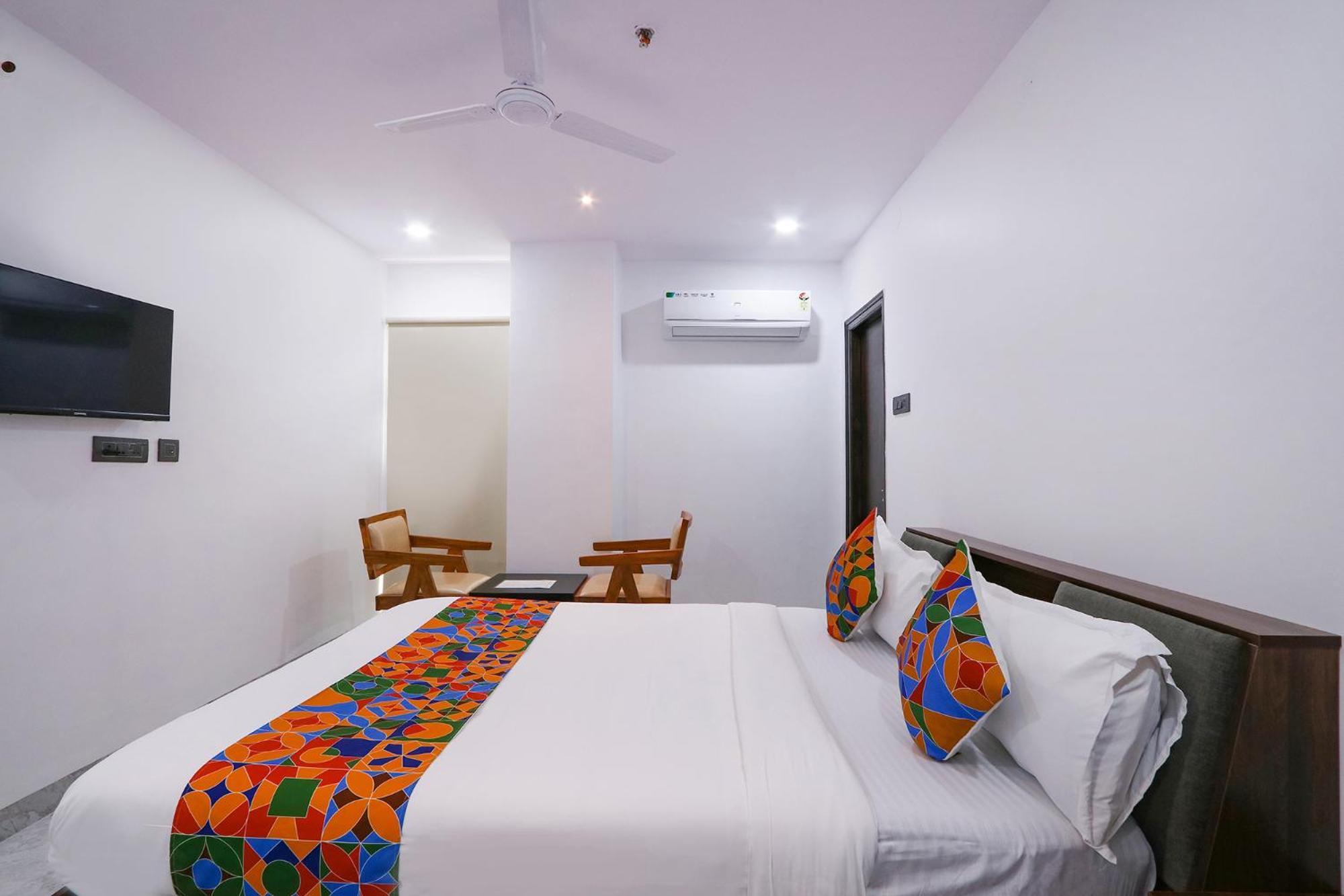 Fabhotel Relax Inn حيدر أباد المظهر الخارجي الصورة